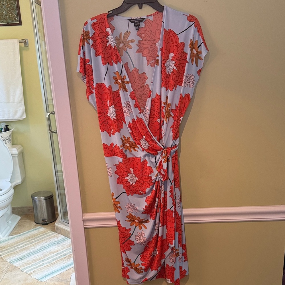 MAGGY LONDON WOMAN SZ 16W Floral Wrap Dress in Orange and Blue